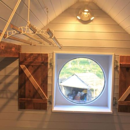 Villa The Scullery - A Quirky Annex With Wood Fire à Huddersfield Extérieur photo