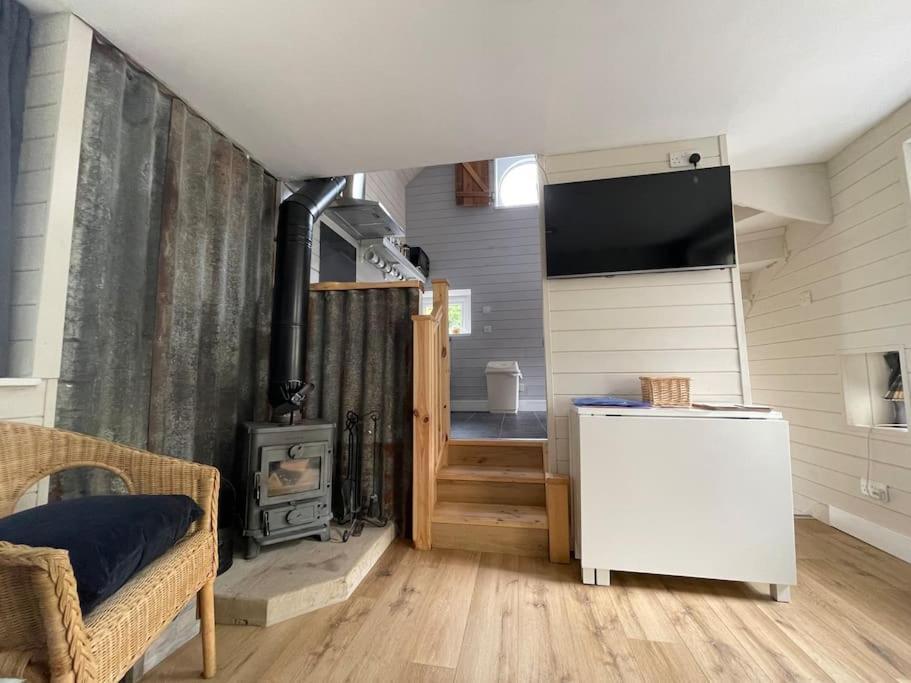 Villa The Scullery - A Quirky Annex With Wood Fire à Huddersfield Extérieur photo