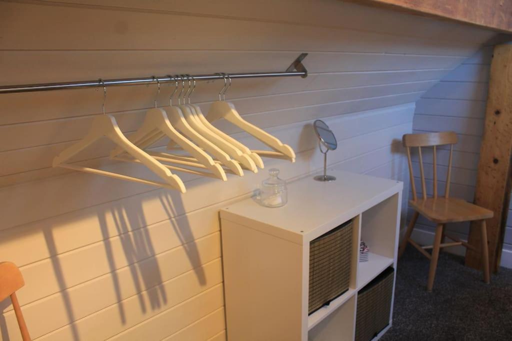 Villa The Scullery - A Quirky Annex With Wood Fire à Huddersfield Extérieur photo