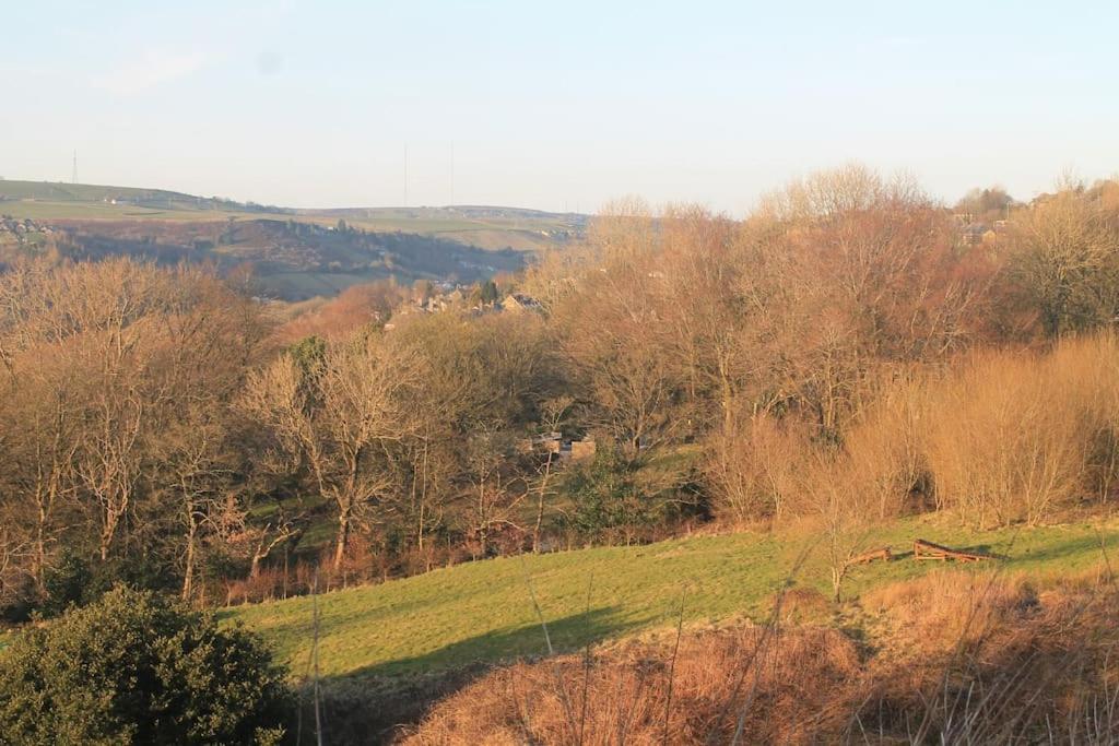 Villa The Scullery - A Quirky Annex With Wood Fire à Huddersfield Extérieur photo